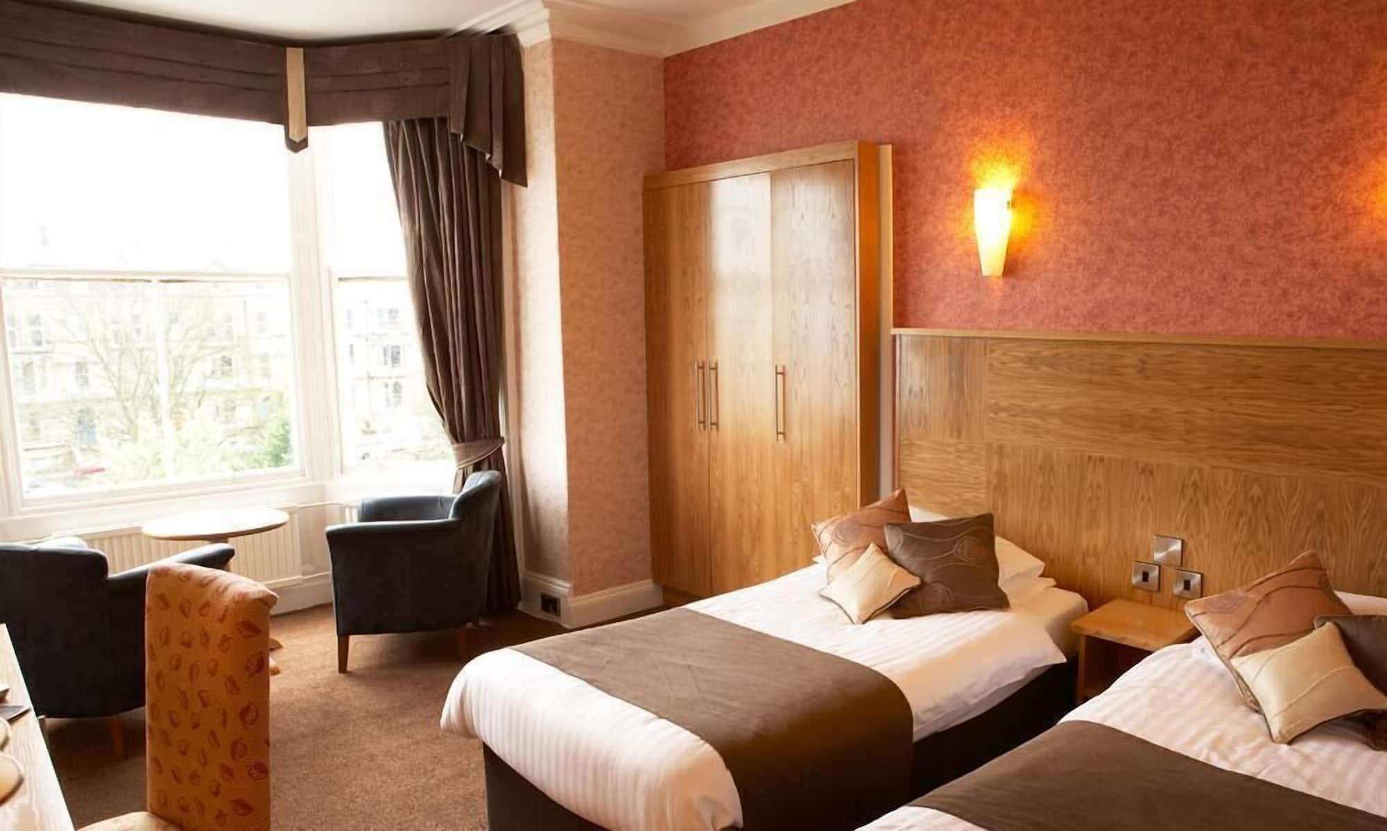 The Red Lea Hotel Scarborough Bagian luar foto