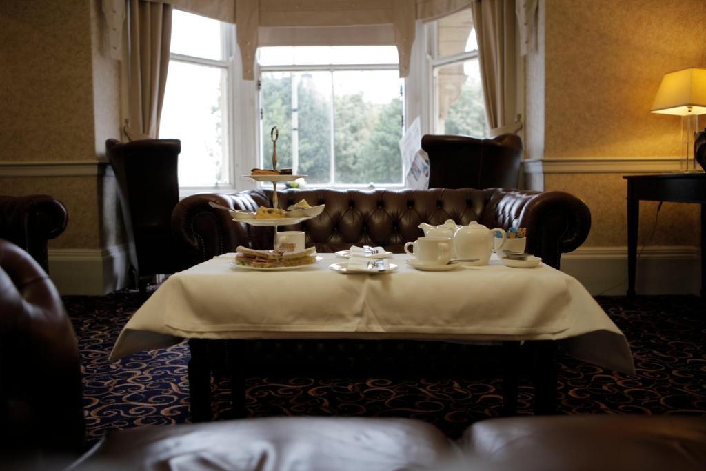 The Red Lea Hotel Scarborough Bagian luar foto