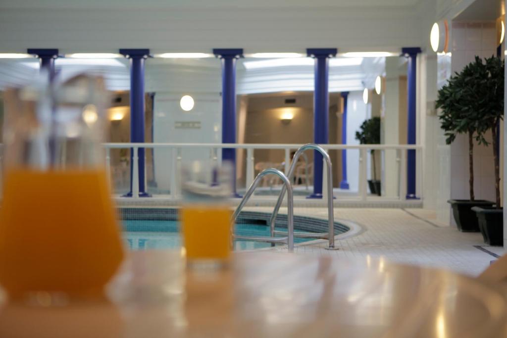 The Red Lea Hotel Scarborough Bagian luar foto