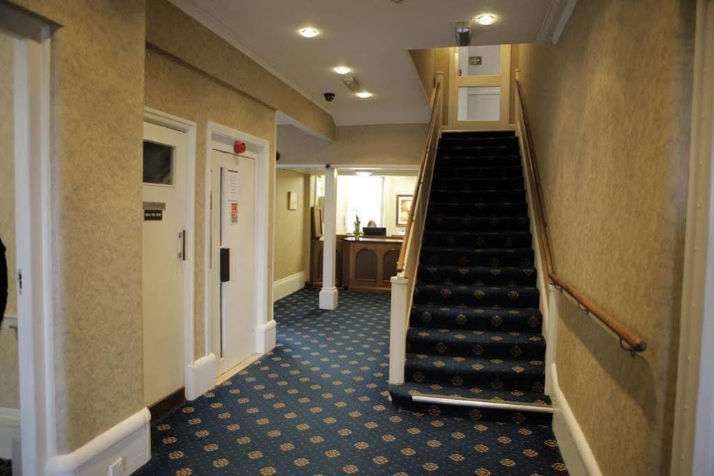 The Red Lea Hotel Scarborough Bagian luar foto