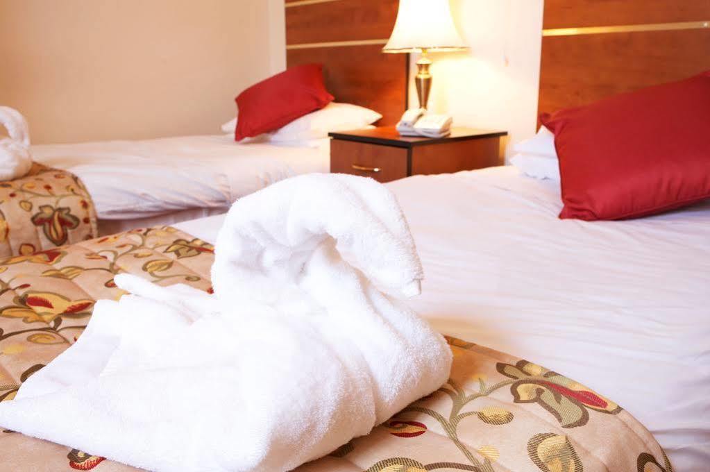 The Red Lea Hotel Scarborough Bagian luar foto